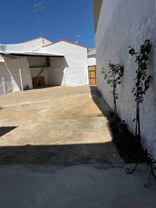 Agradable Casa Con Chimenea Interior Y Barbacoa. Villa Graja de Iniesta Exterior foto
